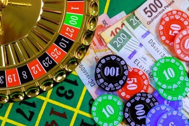 1000 toto live dealer studio with professional dealers and HD video streams